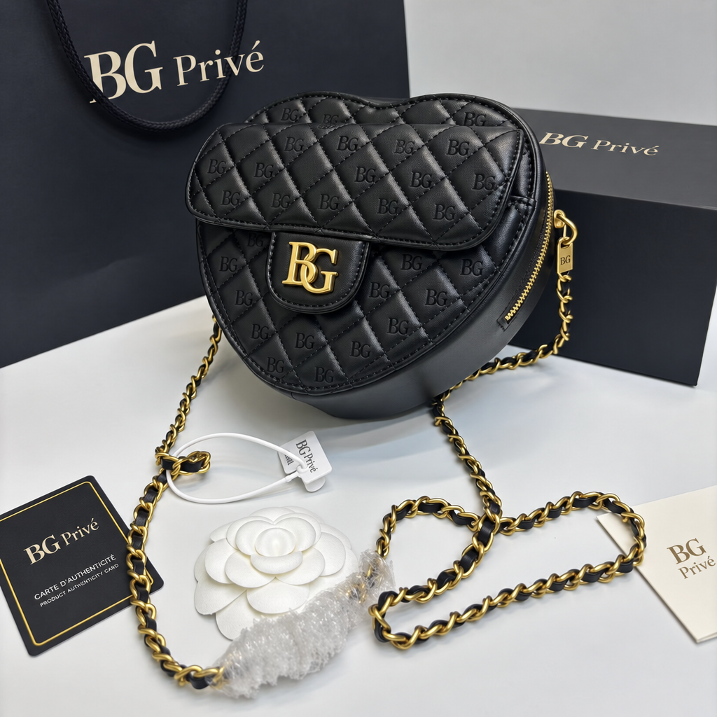 Heart Bag Black Lambskin AS3191