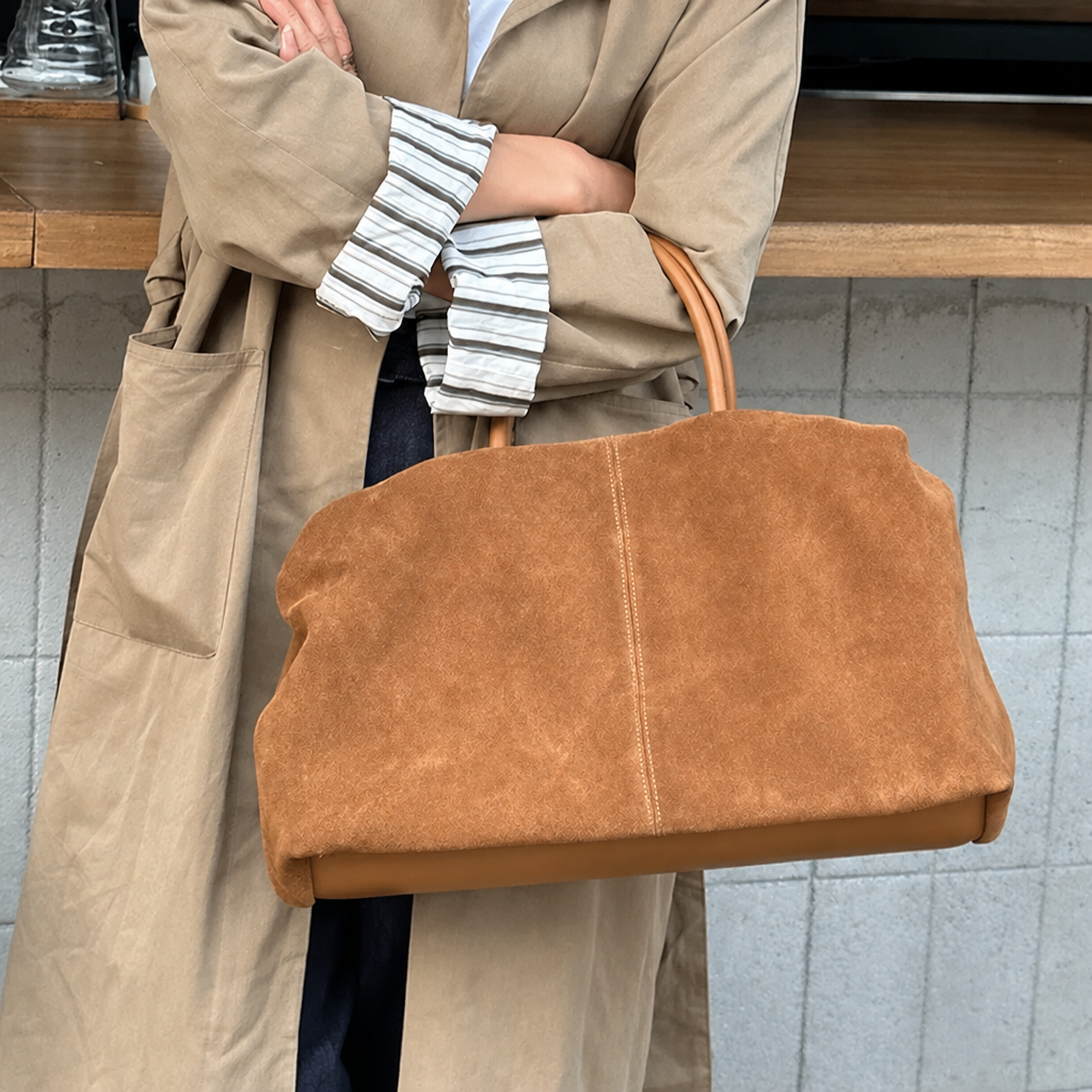 Matte Cowhide Retro Commuter Tote Bag