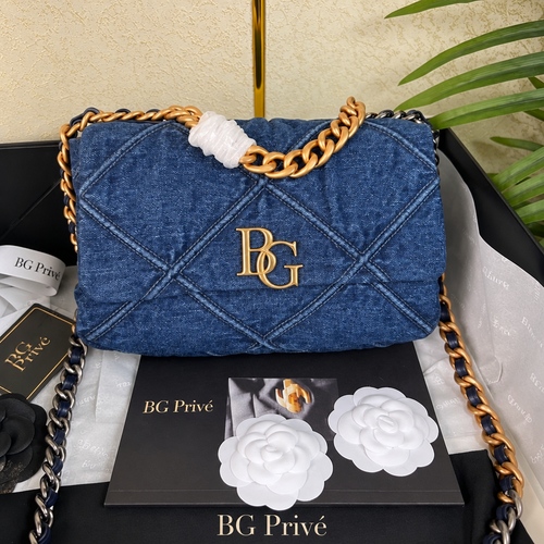 19 Bag in Quilted Denim Blue, AS1160