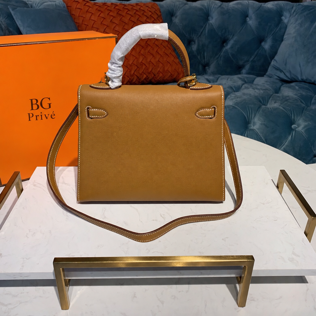 Kelly 25 Sellier in Gold Epsom Leather with Gold Hardware