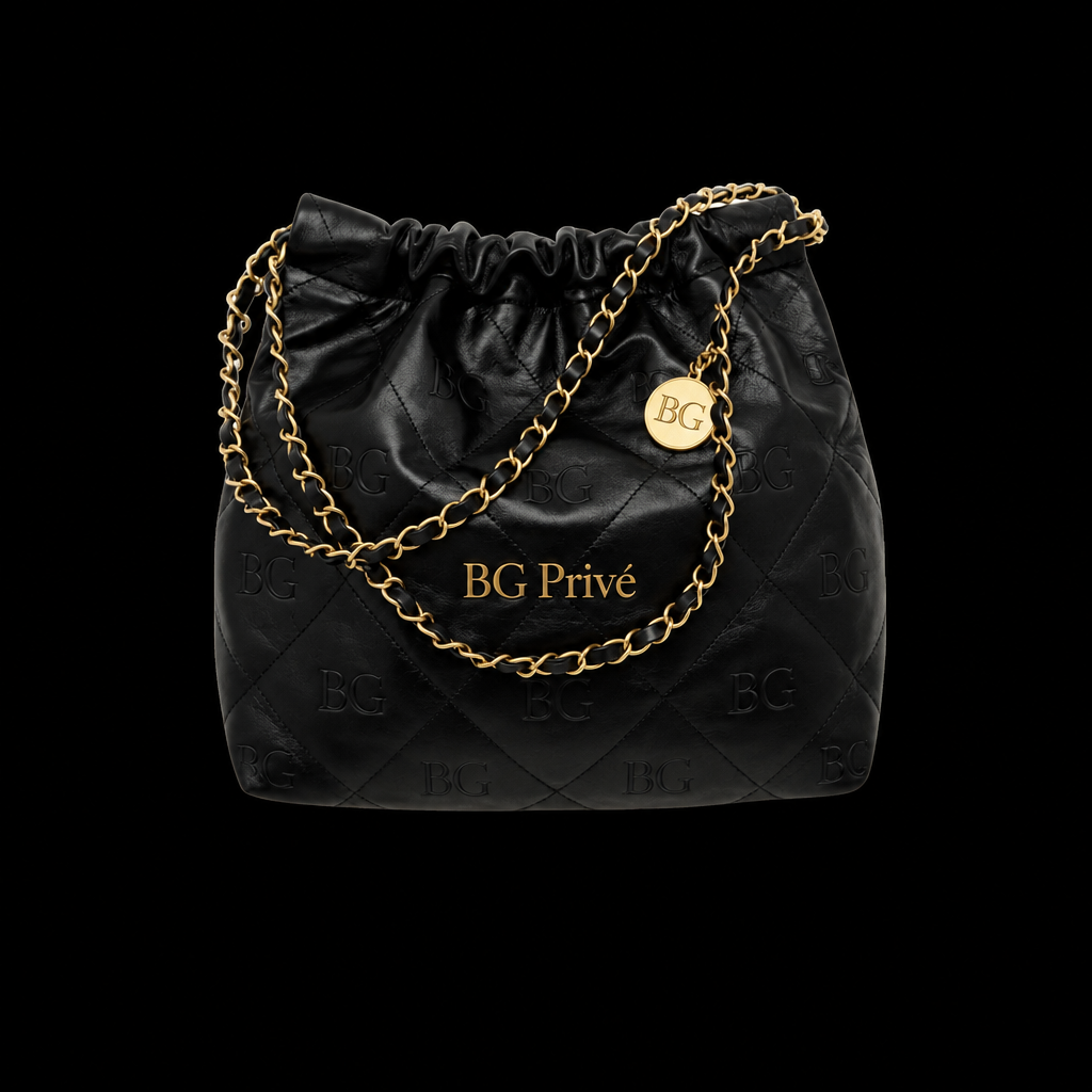 22 Small Handbag in Black Shiny Calfskin