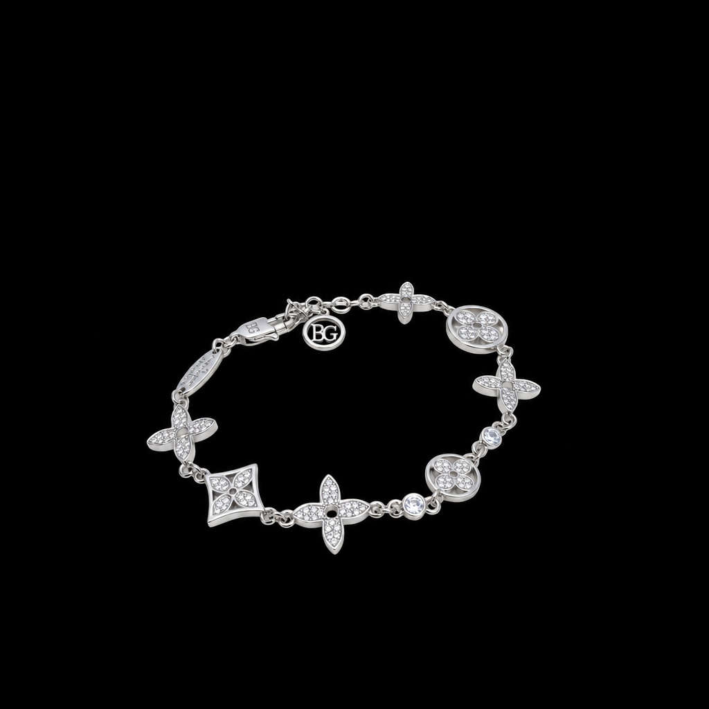 Idylle Blossom Multi-Motif Bracelet in White Gold and Diamonds