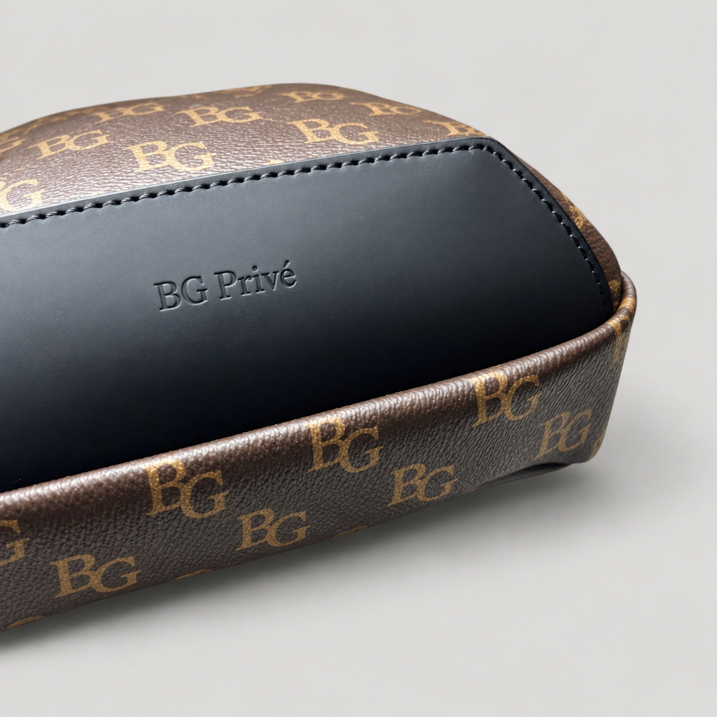 Avenue Bag in Monogram Macassar
