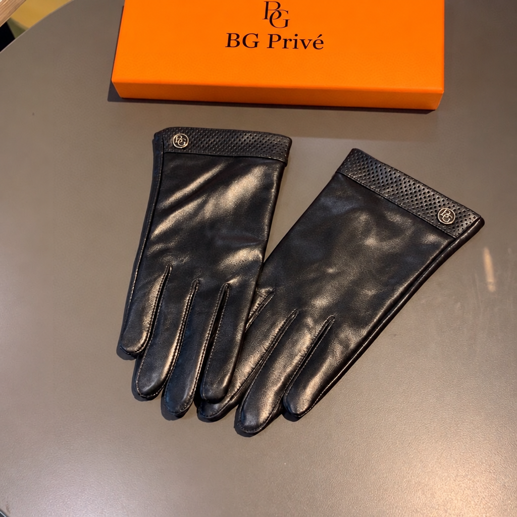 Perforated Leather Gloves