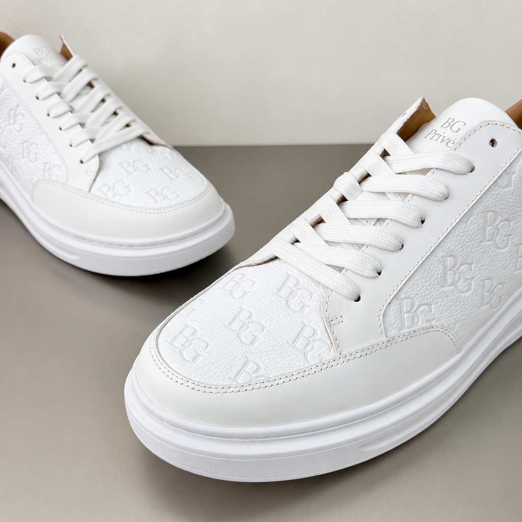 Beverly Hills Sneaker in White 1A8V3L