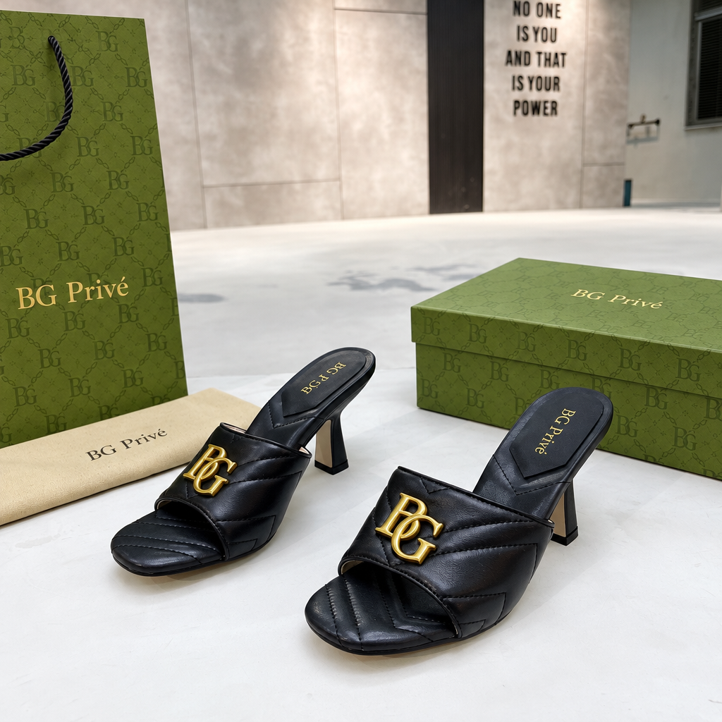 Women's Double G Slide Sandal in Black