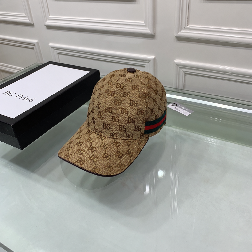 Baseball Cap in Original Canvas with Web