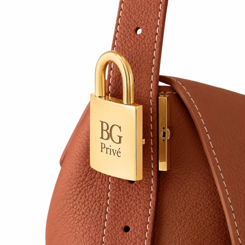 Low Key Messenger in Cognac Brown