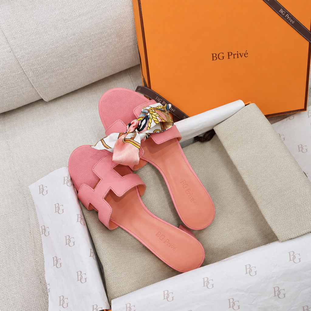 Oasis Sandal in Pink