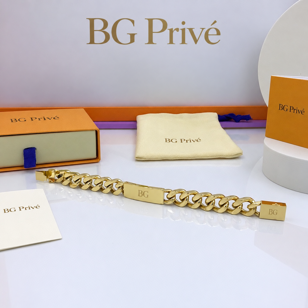 Chain Bracelet with Monogram Plaque and Cuban Links